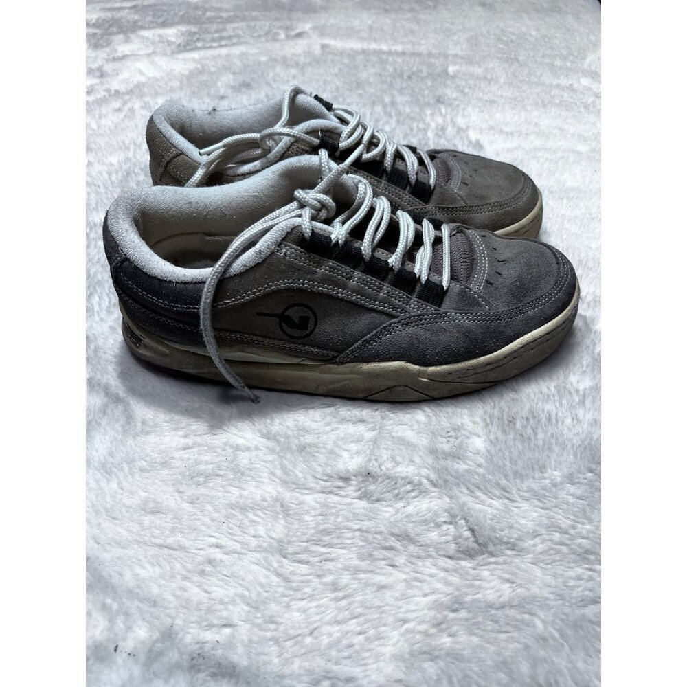 Vans Disasters 2000’s skateboard sneaker mens size 9.5